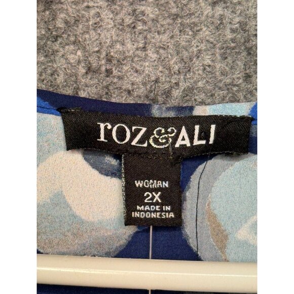 Roz & Ali Blouse Women's 2X Blueprint Blouse pleated front w/Flutter sleeves NWT - Picture 3 of 11